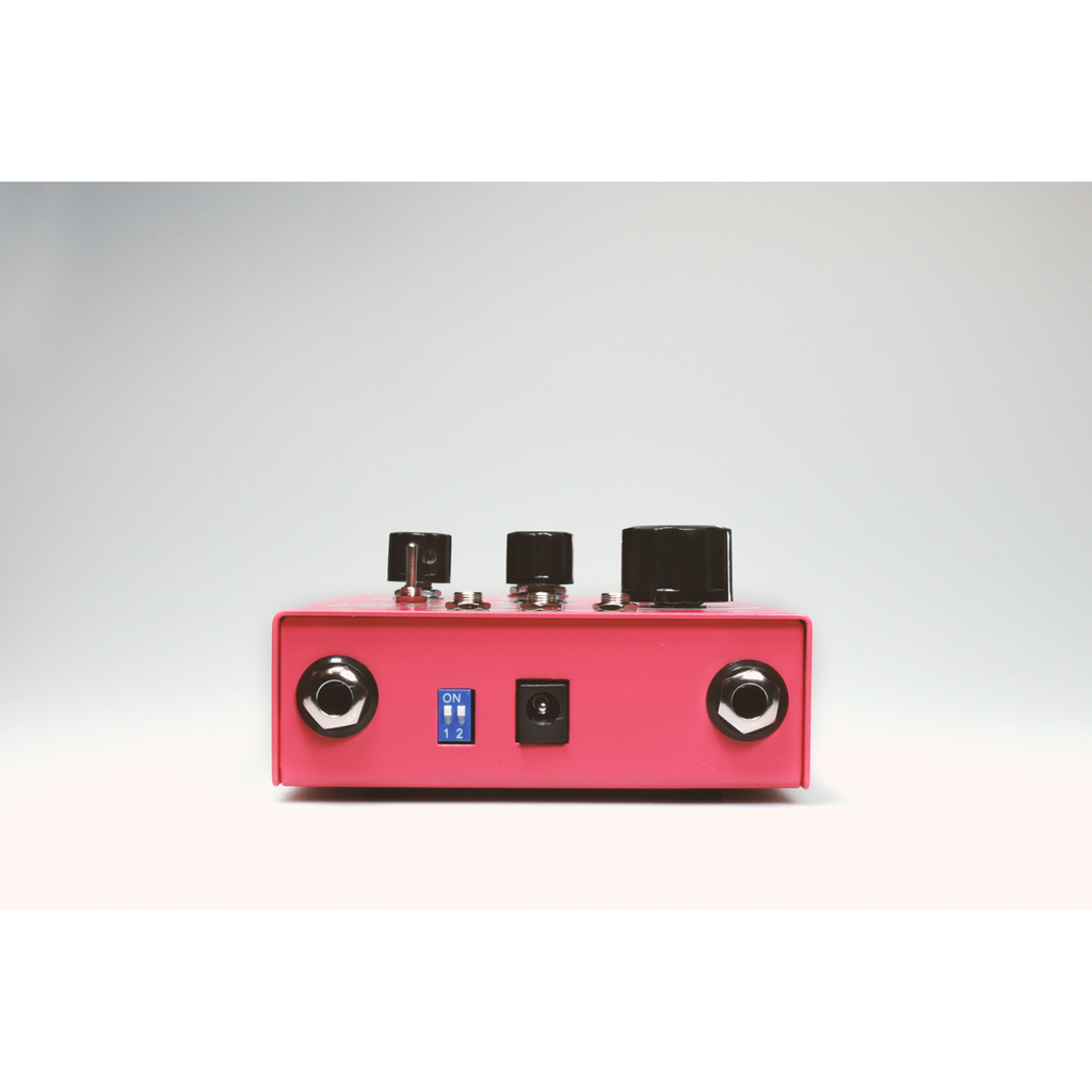 Dreadbox Komorebi Pedal, Rückseite