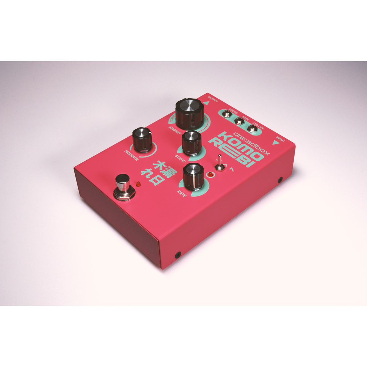 Dreadbox Komorebi Chorus-Flanger-Pedal, Schrägansicht rechts